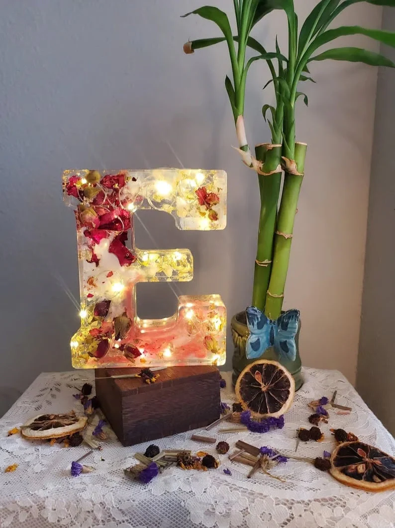 Handmade Floral Resin Night Light ~ Bring artistic light to your home effortlessly - Image 5