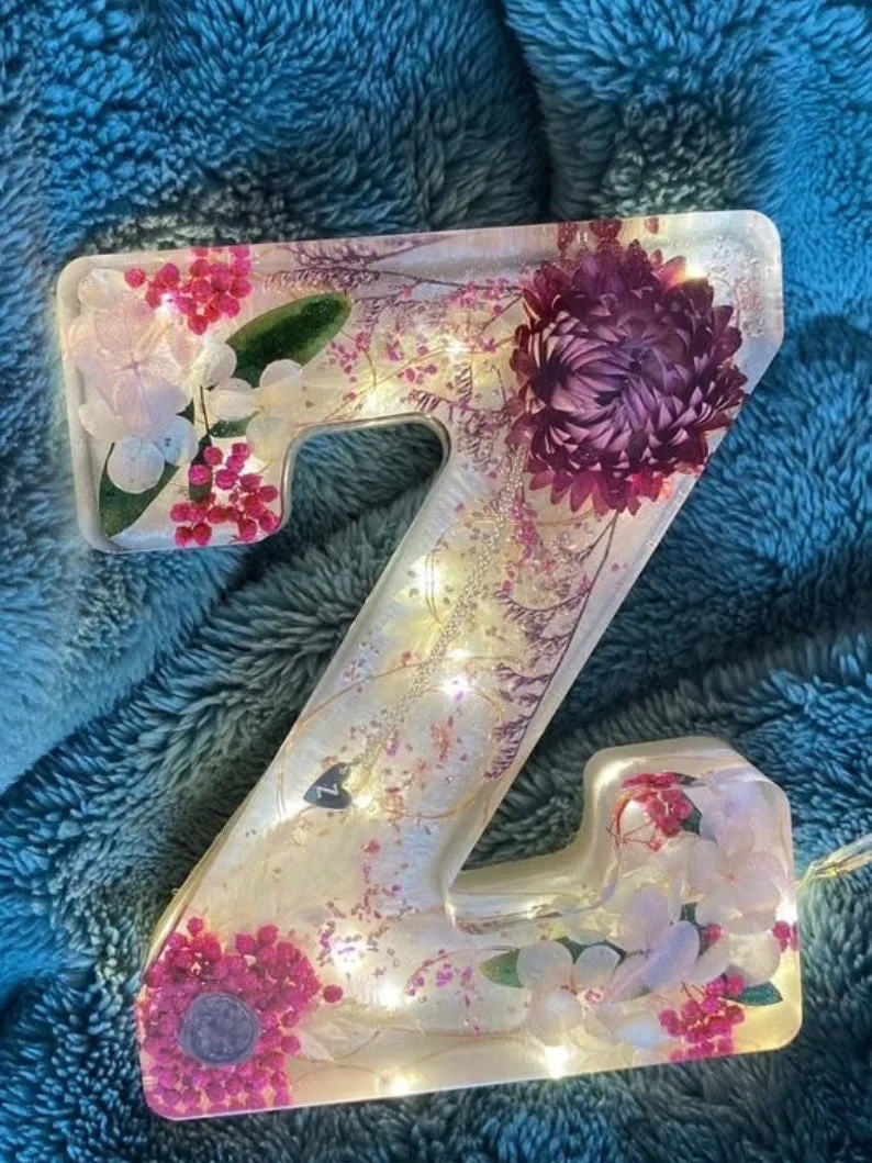 Handmade Floral Resin Night Light ~ Bring artistic light to your home effortlessly. - Image 26